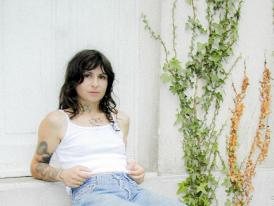 Photo of Louise Papier